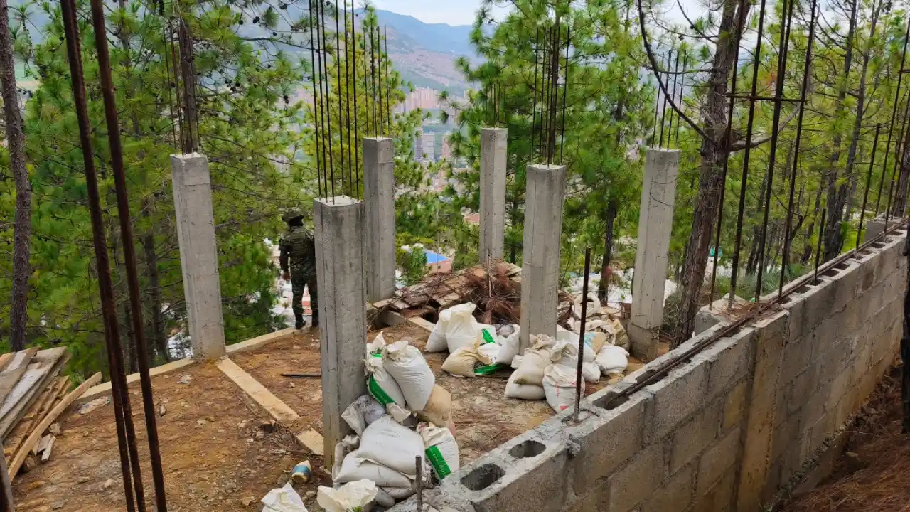 ¡Pusieron la lupa! Hallaron más de 500 construcciones ilegales en el Cerro Quitasol 1 ¡Pusieron la lupa! Hallaron más de 500 construcciones ilegales en el Cerro Quitasol
