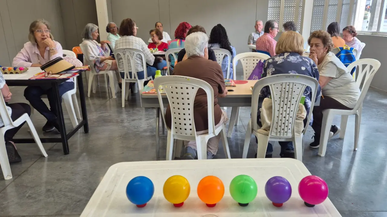Inder abre espacios de estimulación cognitiva para adultos mayores