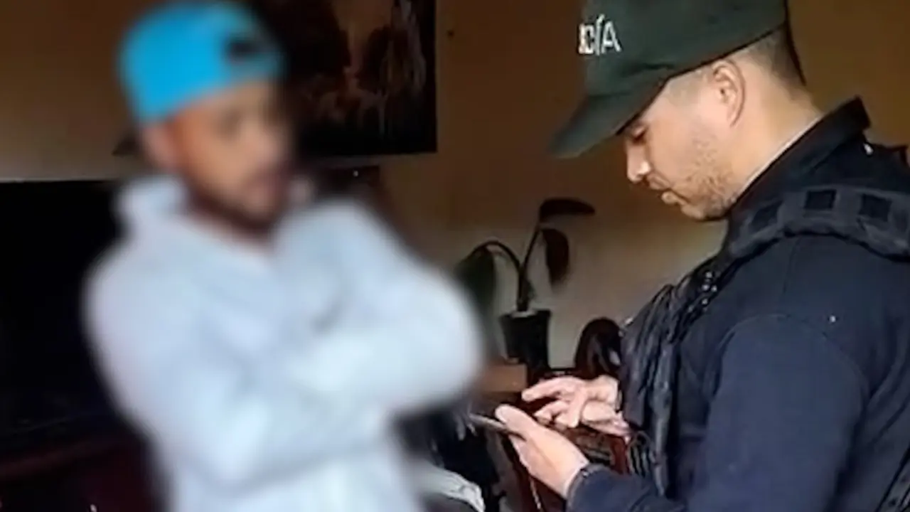 Cayeron alias 'Sebas' y 'Papa': los señalan de extorsionar en Antioquia para el Clan del Golfo