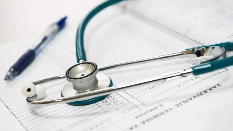 Investigan a médica en Antioquia por no activar protocolos ante caso de violencia sexual contra una menor