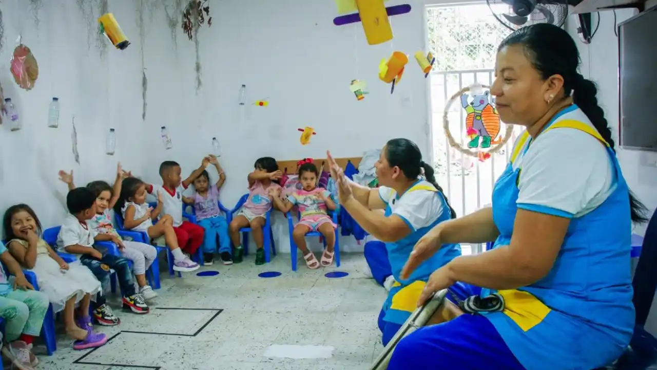 ¡Infancia con raíces! Medellín fortalece atención a niños indígenas