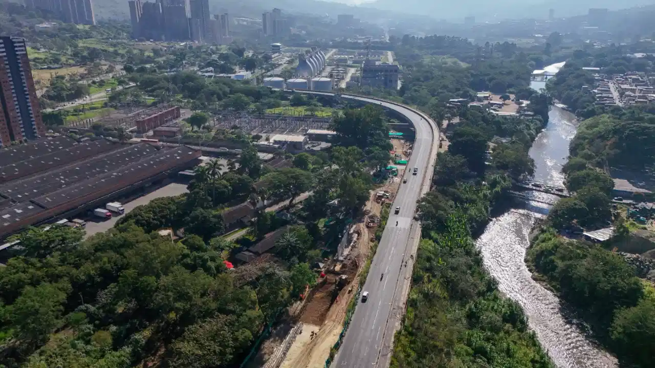 Alcaldes revisaron el avance del 8,11% en las obras del Intercambio Vial de La Seca 2 Alcaldes revisaron el avance del 8,11% en las obras del Intercambio Vial de La Seca
