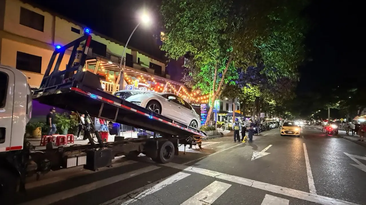 Ponen la lupa en las zonas rosas: más de dos mil multas de tránsito en Medellín