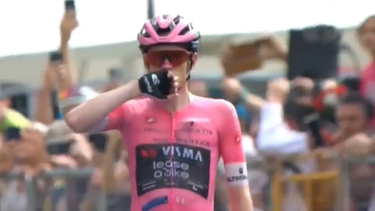 ¡A las puertas de la inmortalidad! Jonas Vingegaard conquista la montaña y está a un día de ganar las 3 Grandes Vueltas