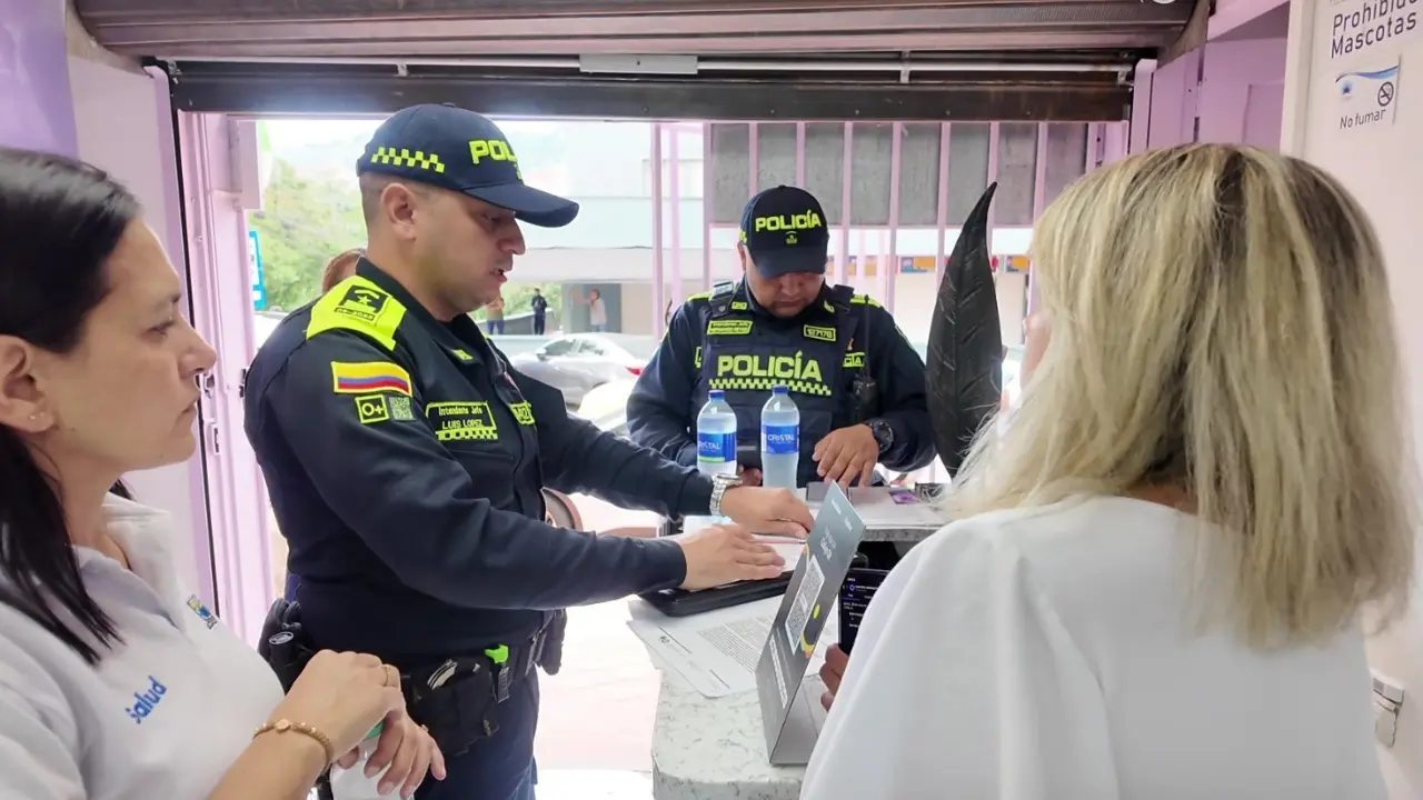 ¡Les cayó la inspección! Cierran centro estético en Bello por hacer procedimientos sin cumplir la normativa 2 ¡Les cayó la inspección! Cierran centro estético en Bello por hacer procedimientos sin cumplir la normativa