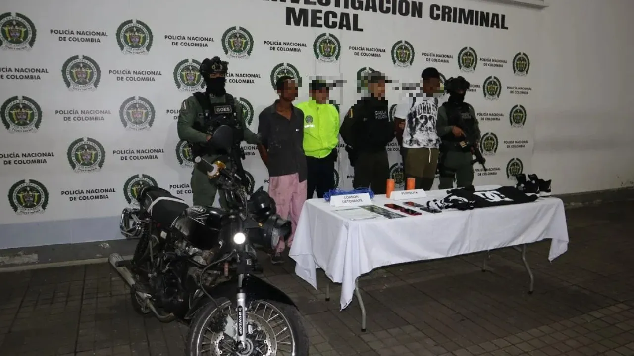 Capturan a presuntos responsables del atentado contra la Tercera Brigada en Cali 2 Capturan a presuntos responsables del atentado contra la Tercera Brigada en Cali