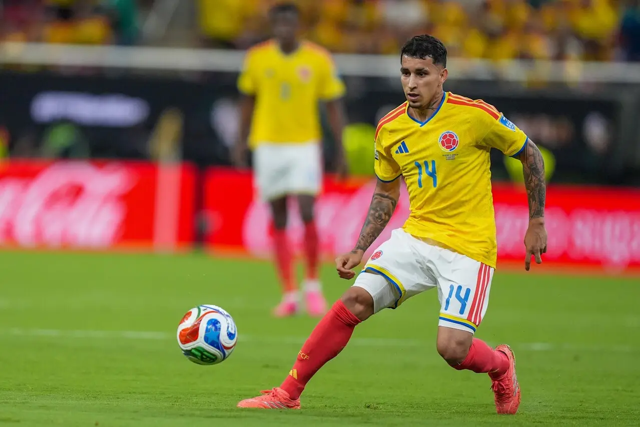 ¡A 16avos de final! Colombia vence a Congo y asume el liderato del Grupo K 4 colombia congo3