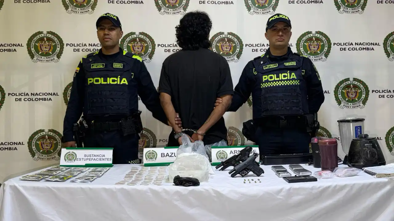Autoridades desmantelan laboratorio de tusi y capturan a siete personas en Medellín 3 Autoridades desmantelan laboratorio de tusi y capturan a siete personas en Medellín