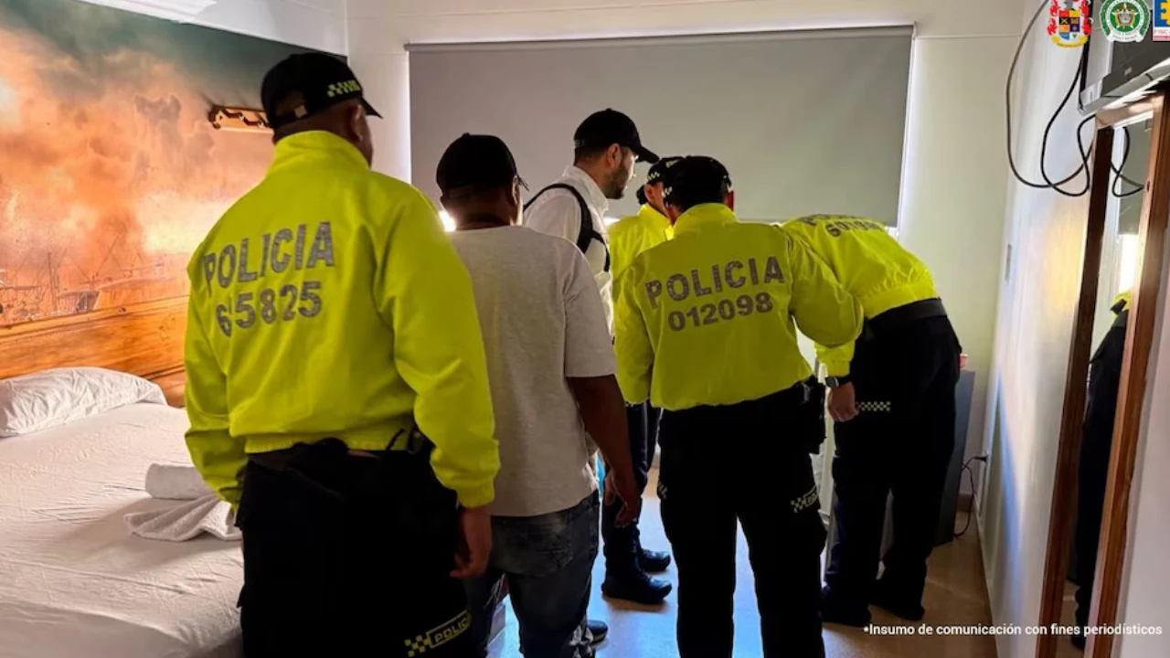 Golpe a presunta red de explotación sexual de menores: Fiscalía ocupa motel en Medellín 2 Golpe a presunta red de explotación sexual de menores: Fiscalía ocupa motel en Medellín
