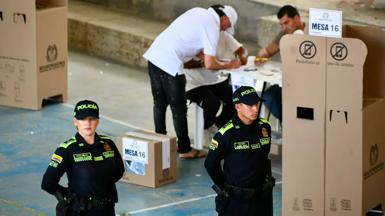 Se movió la seguridad en Medellín: hubo capturas y comparendos durante la jornada electoral 5 Se movió la seguridad en Medellín: hubo capturas y comparendos durante la jornada electoral