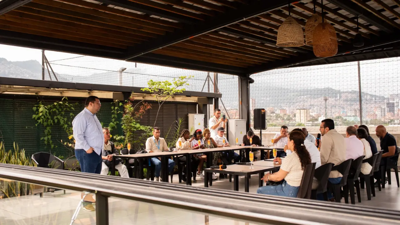 Así serán los 10 megacolegios que cambiarán la educación en Medellín: ya hay diálogo con las comunidades