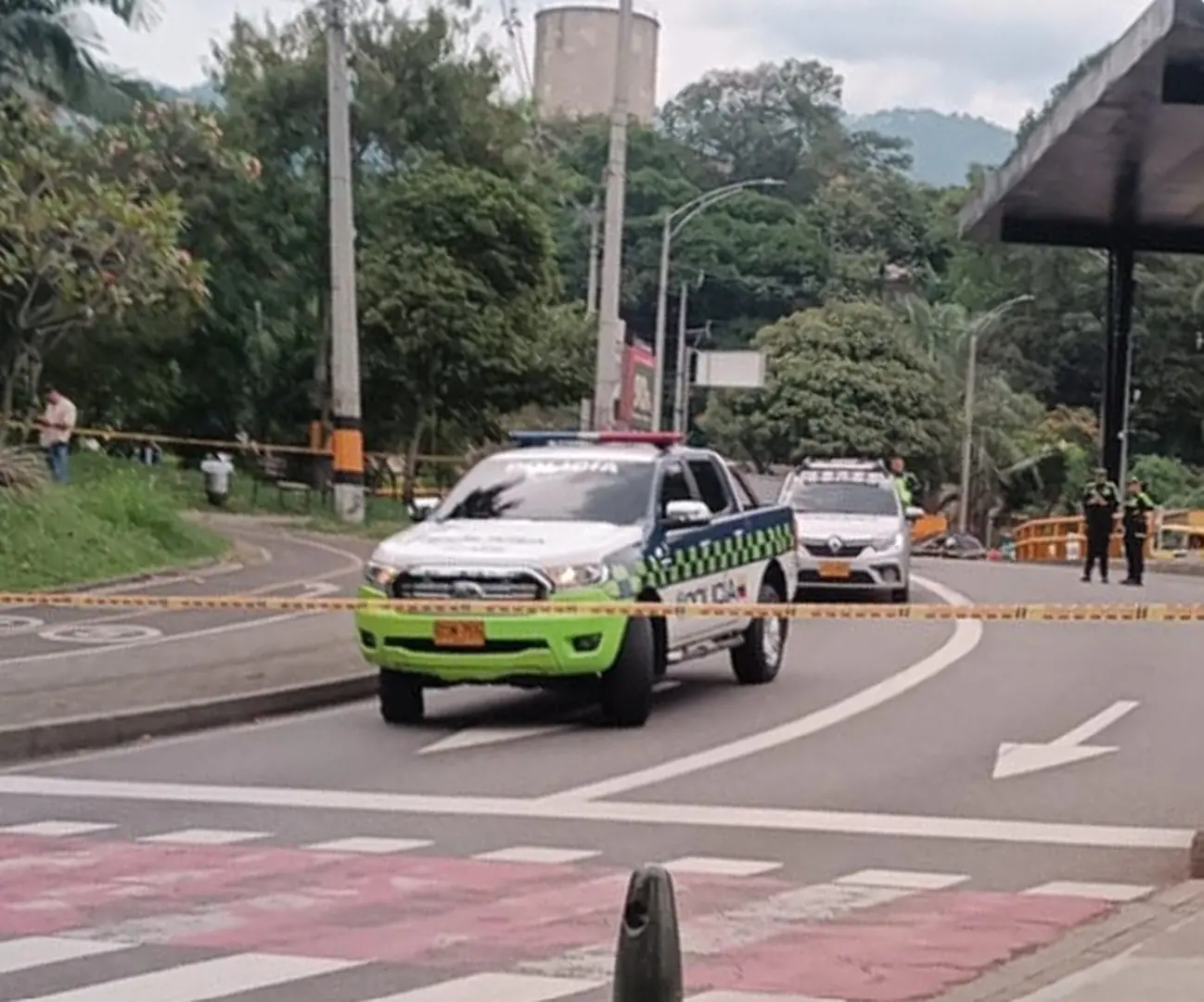 Sicariato en Itagüí: Asesinan a comerciante de café al interior de un vehículo cerca al Parque del Artista 2 muerto parque del artista3