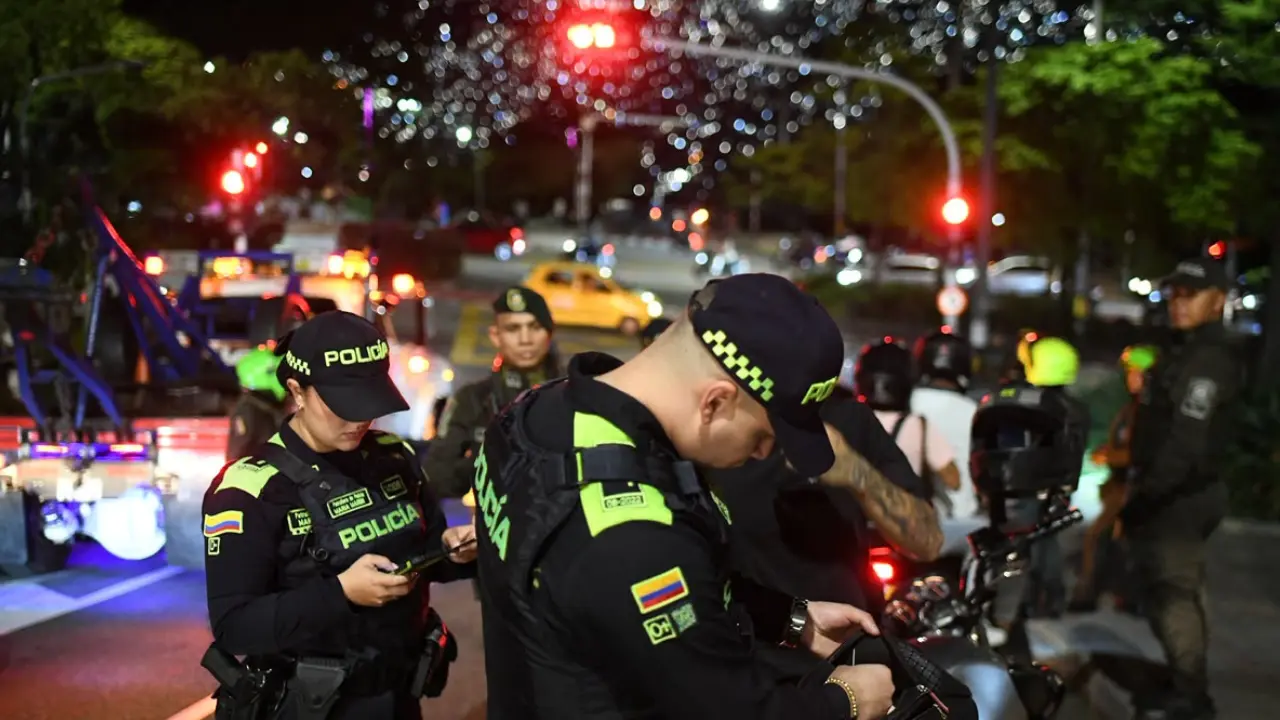 ¡Operación sorpresa en Castilla! Dos capturadas y 32 armas blancas retiradas de circulación