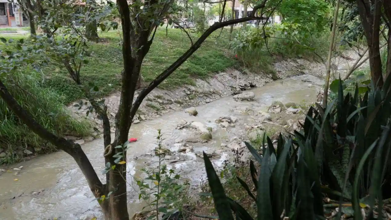 Bello activa plan de emergencia en Valadares por riesgo de inundaciones 2 Bello activa plan de emergencia en Valadares por riesgo de inundaciones