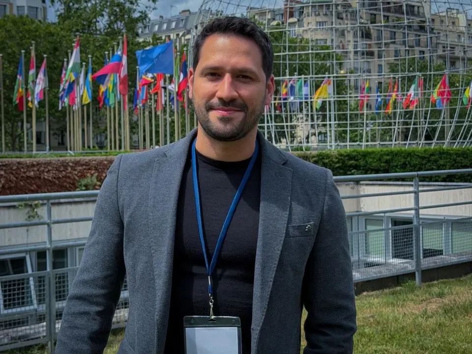 La experiencia de Sonsón llega a París: alcalde Juan Diego Zuluaga comparte modelo de trabajo comunitario en Cumbre Internacional 6 sonson en francia2