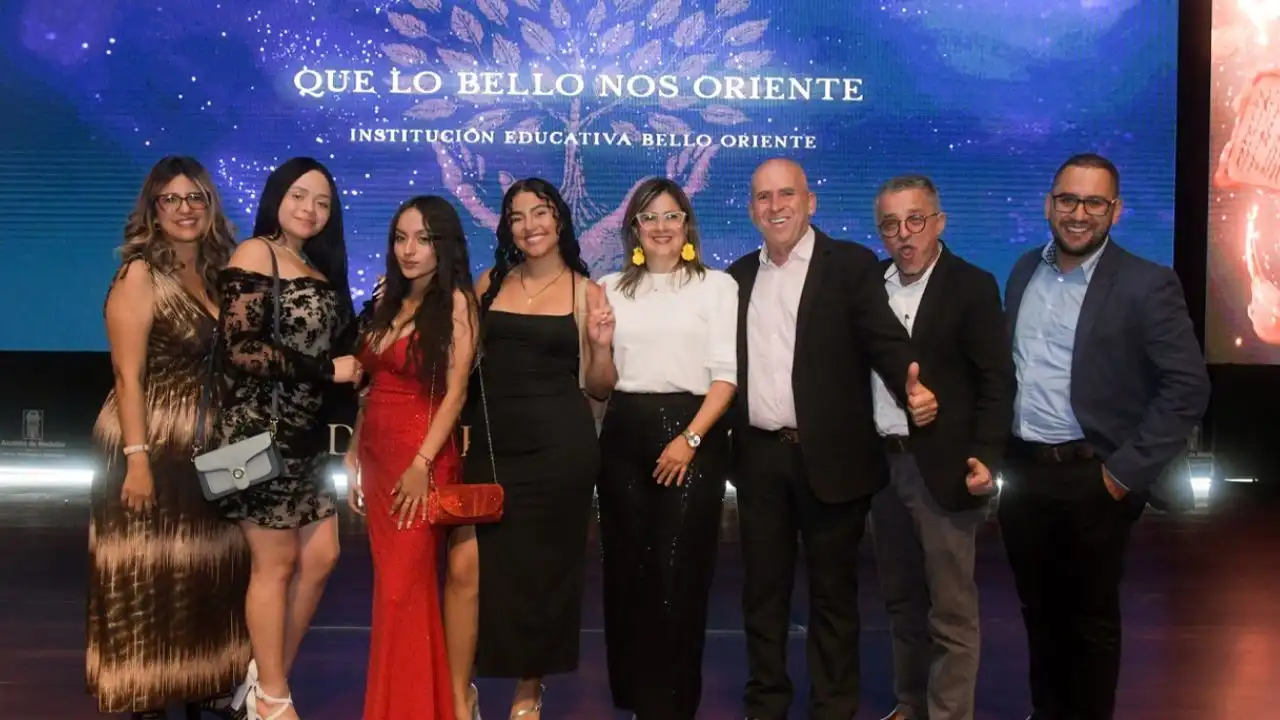 ¡Profes, estudiantes y directivos, ojo pues! Abren inscripciones para el Reconocimiento Ser Mejor 2026 2 ¡Profes, estudiantes y directivos, ojo pues! Abren inscripciones para el Reconocimiento Ser Mejor 2026