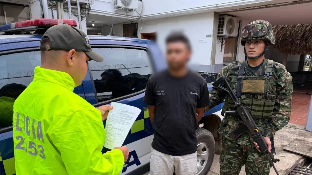 ¡Lo agarraron! Alias 'Pablo', hombre clave en una estructura ligada a secuestros y asesinatos en el Bajo Cauca antioqueño 2 ¡Lo agarraron! Alias 'Pablo', hombre clave en una estructura ligada a secuestros y asesinatos en el Bajo Cauca antioqueño