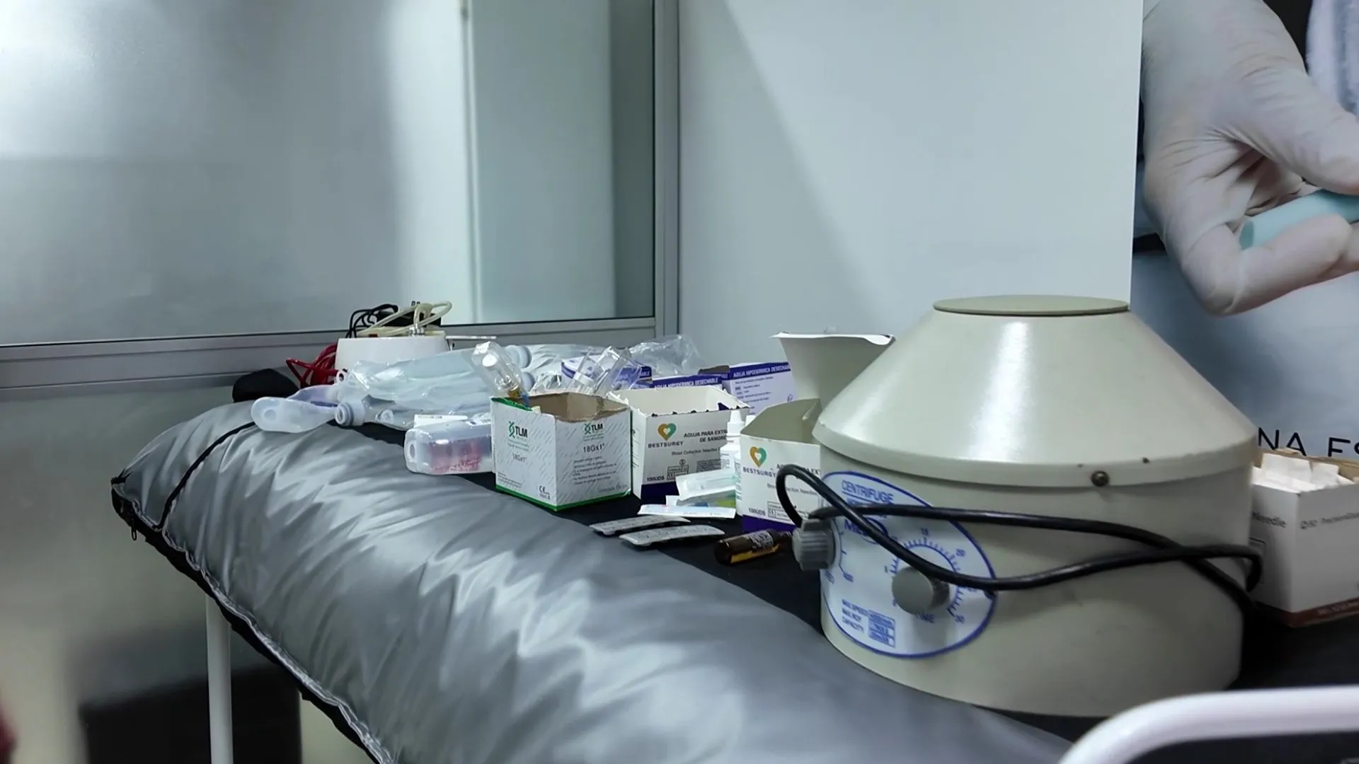 ¡Ofrecían hasta liposucciones y aumento de senos! Cierran clínica estética clandestina en Bello 6 ¡Ofrecían hasta liposucciones y aumento de senos! Cierran clínica estética clandestina en Bello