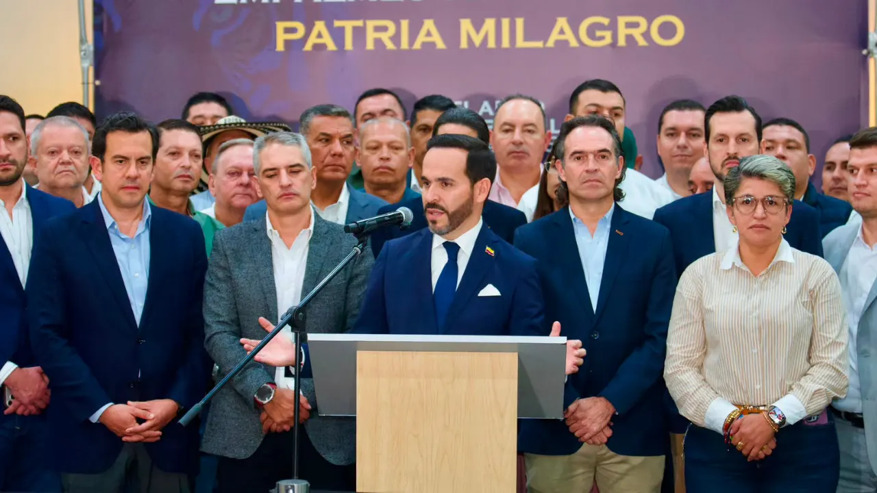 Empalme territorial: Fico Gutiérrez anuncia que Medellín será sede del Escudo de las Américas 3 Empalme territorial: Fico Gutiérrez anuncia que Medellín será sede del Escudo de las Américas