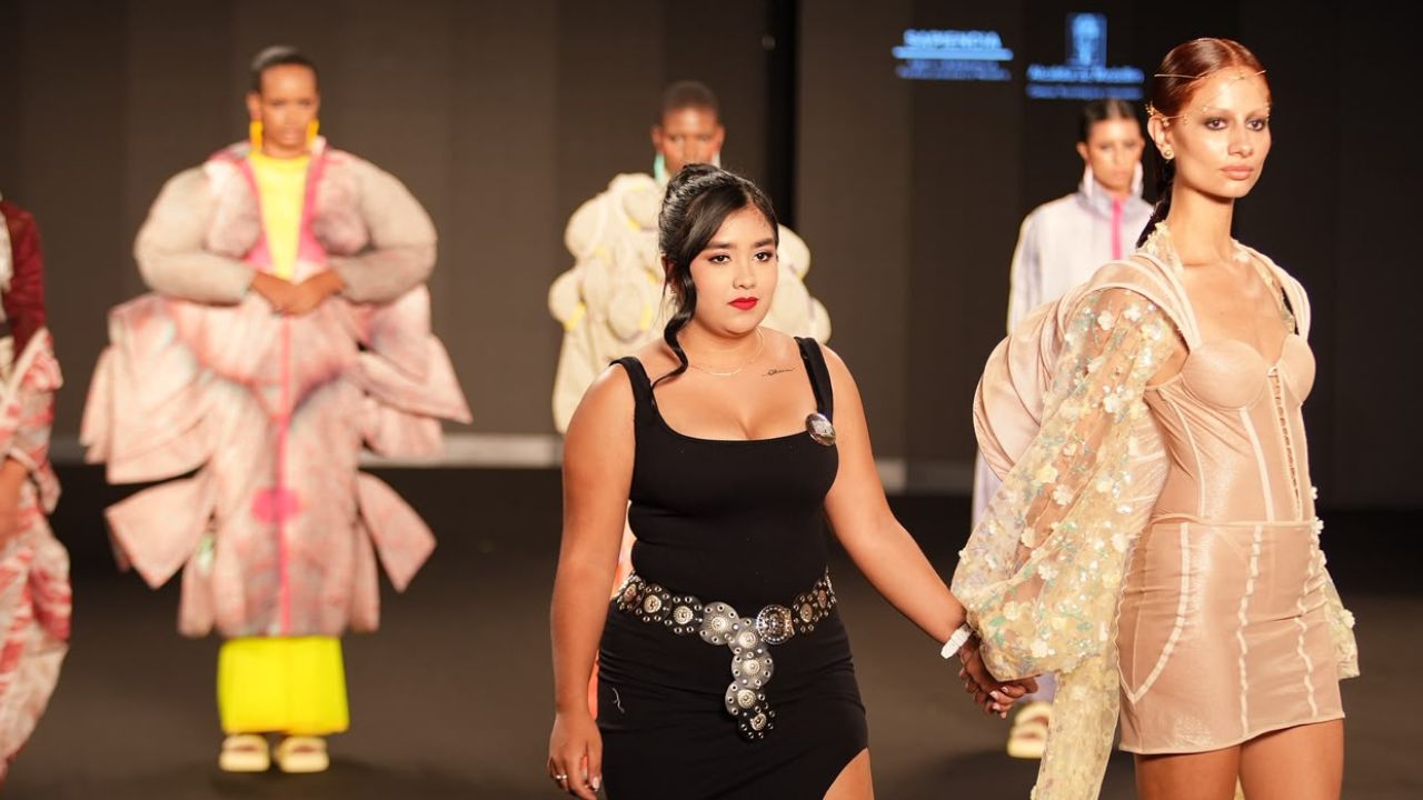 ¡Puro talento paisa! Estudiantes del Pascual Bravo brillaron en Colombiamoda con una pasarela innovadora 2 Estudiantes del Pascual Bravo brillaron en Colombiamoda 3