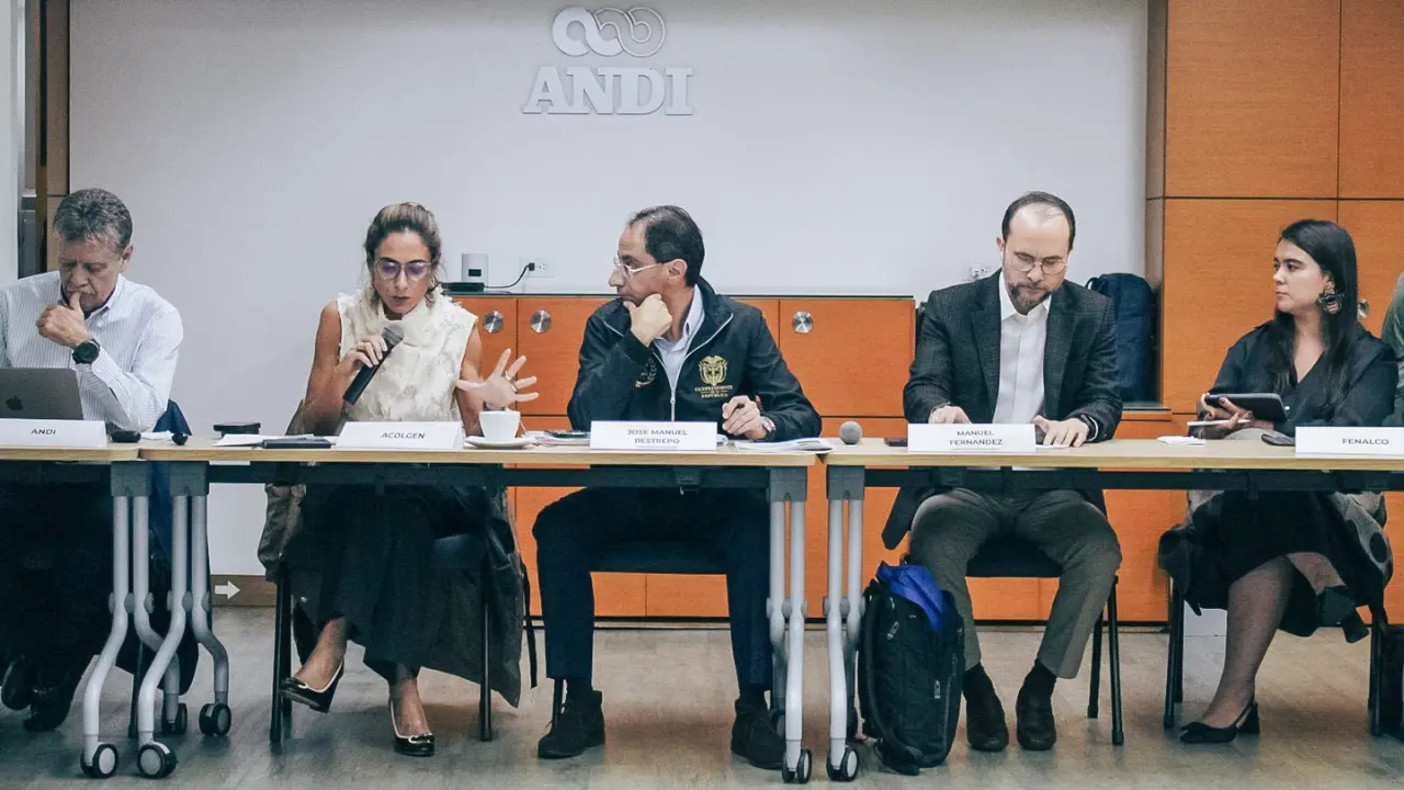 José Manuel Restrepo se reunió con el Consejo Gremial en Medellín: estas fueron las prioridades