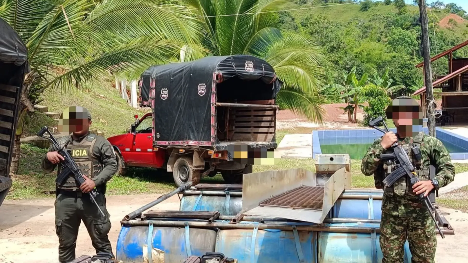 ¡Nuevo golpe a la minería ilegal! Operativo dejó pérdidas por cerca de $900 millones en Antioquia 2 ¡Nuevo golpe a la minería ilegal! Operativo dejó pérdidas por cerca de $900 millones en Antioquia