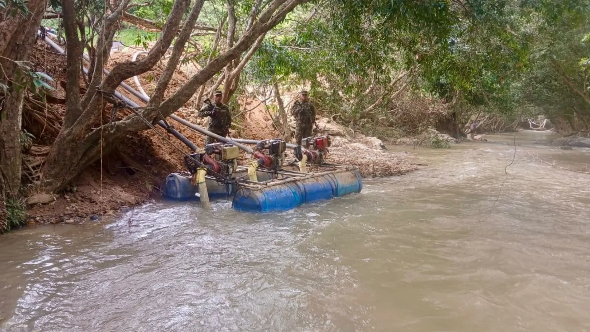 ¡Sin maquinaria y sin oro! Ejército frenó producción ilegal de más de $3.400 millones en Antioquia