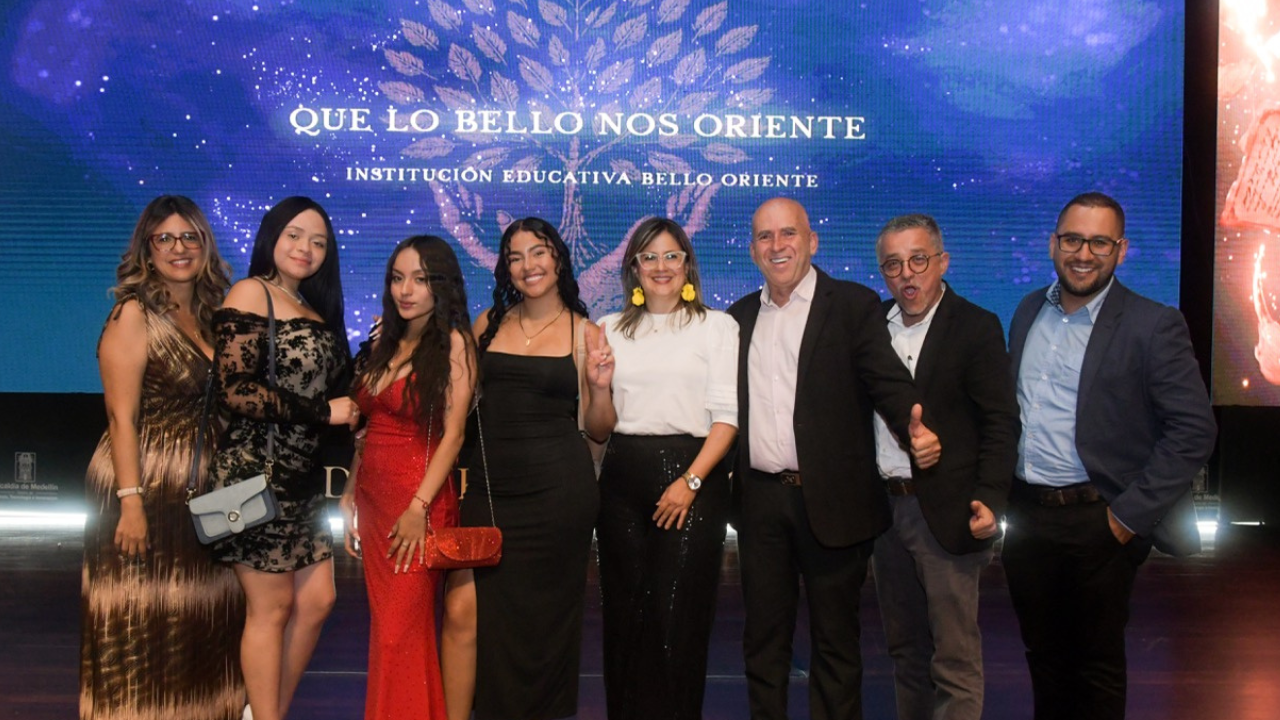 ¡Profes, estudiantes y directivos, ojo pues! Abren inscripciones para el Reconocimiento Ser Mejor 2026 2 ¡Profes, estudiantes y directivos, ojo pues! Abren inscripciones para el Reconocimiento Ser Mejor 2026