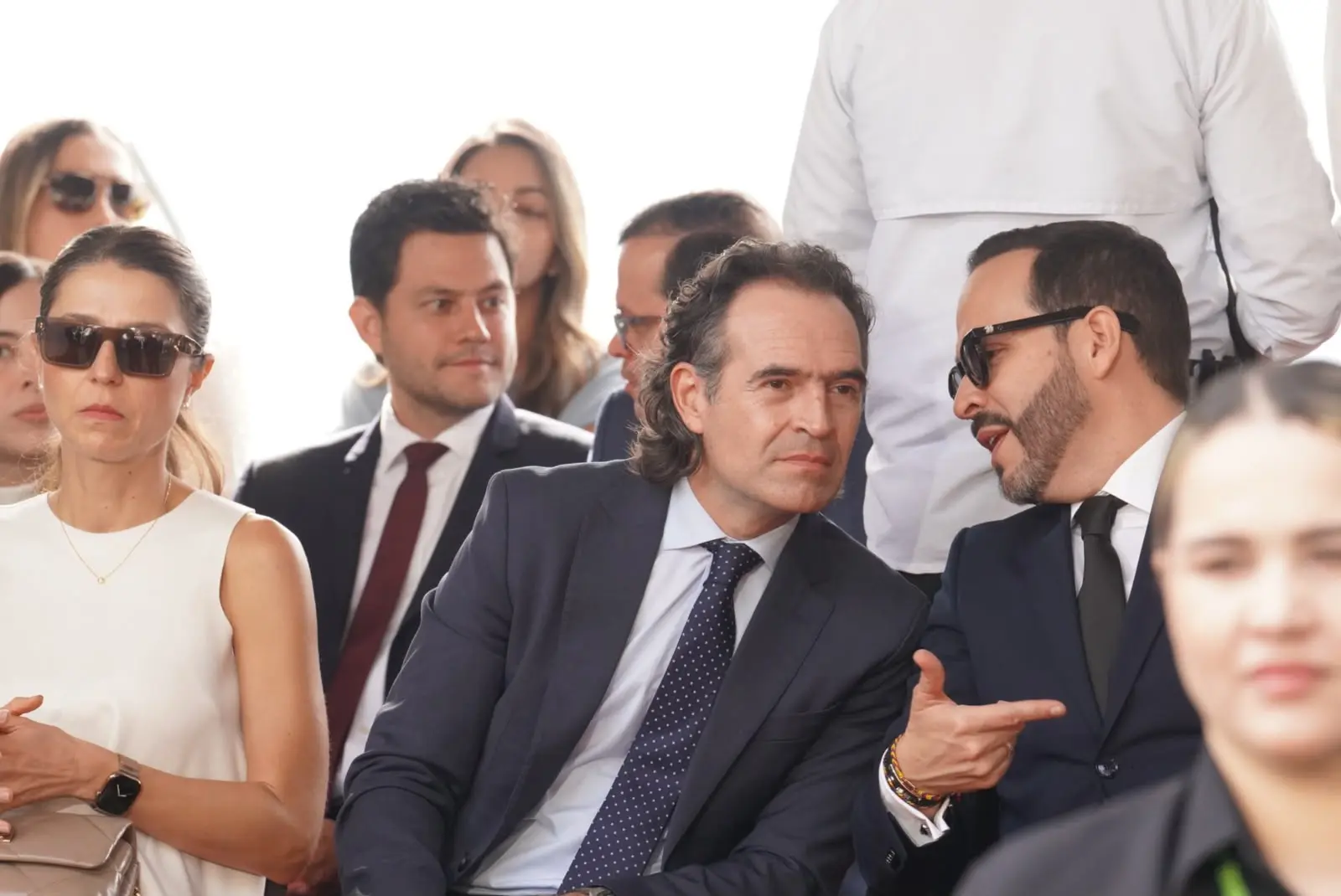 «A partir del 7 de agosto volveremos a tener presidente»: Federico Gutiérrez en el Desfile del 20 de Julio 19 WhatsApp Image 2026 07 20 at 9.50.50 AM3