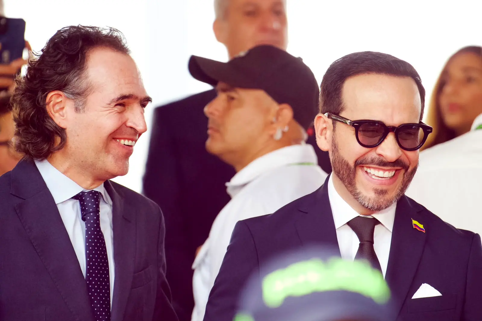 «A partir del 7 de agosto volveremos a tener presidente»: Federico Gutiérrez en el Desfile del 20 de Julio 12 WhatsApp Image 2026 07 20 at 9.50.52 AM2