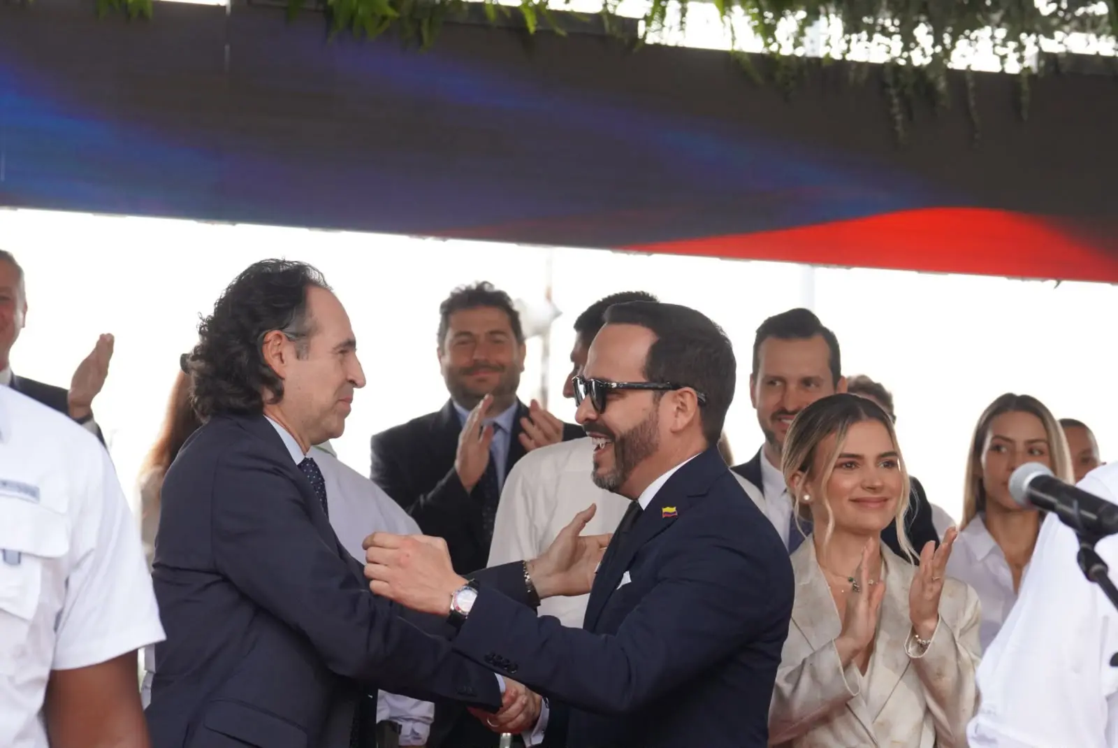 «A partir del 7 de agosto volveremos a tener presidente»: Federico Gutiérrez en el Desfile del 20 de Julio 3 WhatsApp Image 2026 07 20 at 9.50.52 AM5