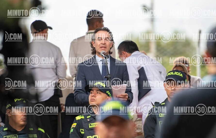 La seguridad, el orden y las regiones serán protagonistas de «La Patria Milagro»: Abelardo de La Espriella 36 abelardo medd7