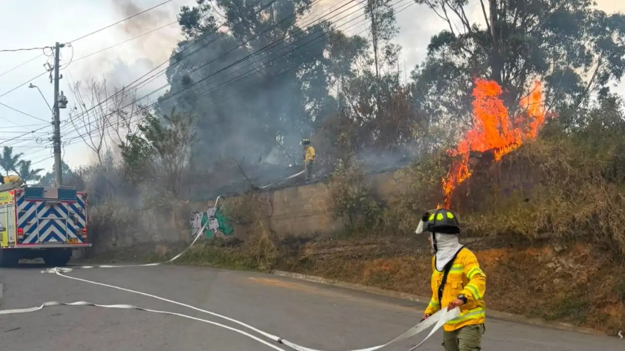 Más calor, menos lluvias y riesgo de incendios: Medellín alista plan por temporada seca