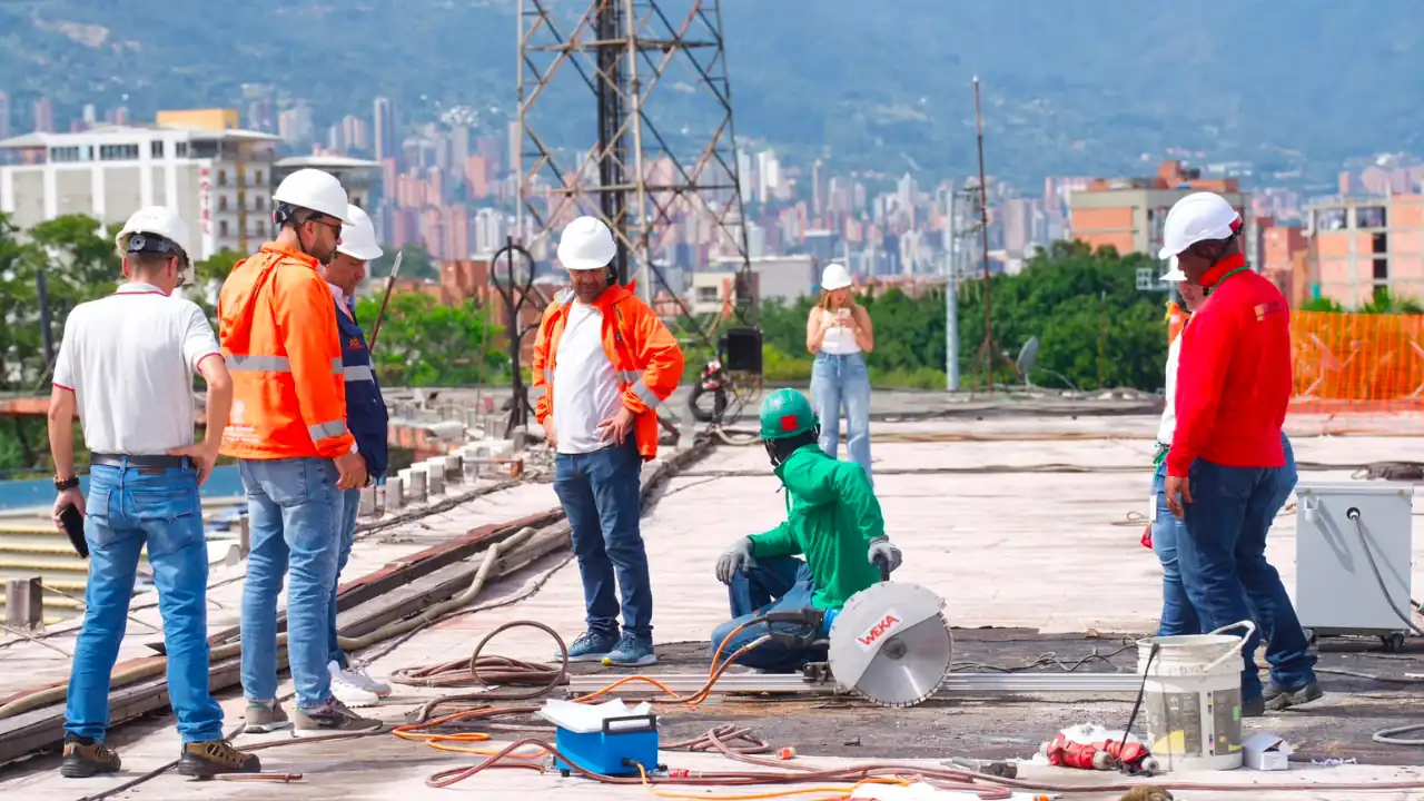 ¡Ahora sí! Se aprueba licencia e inician obras en el estadio Atanasio Girardot 2 ¡Ahora sí! Se aprueba licencia e inician obras en el Estadio Atanasio Girardot
