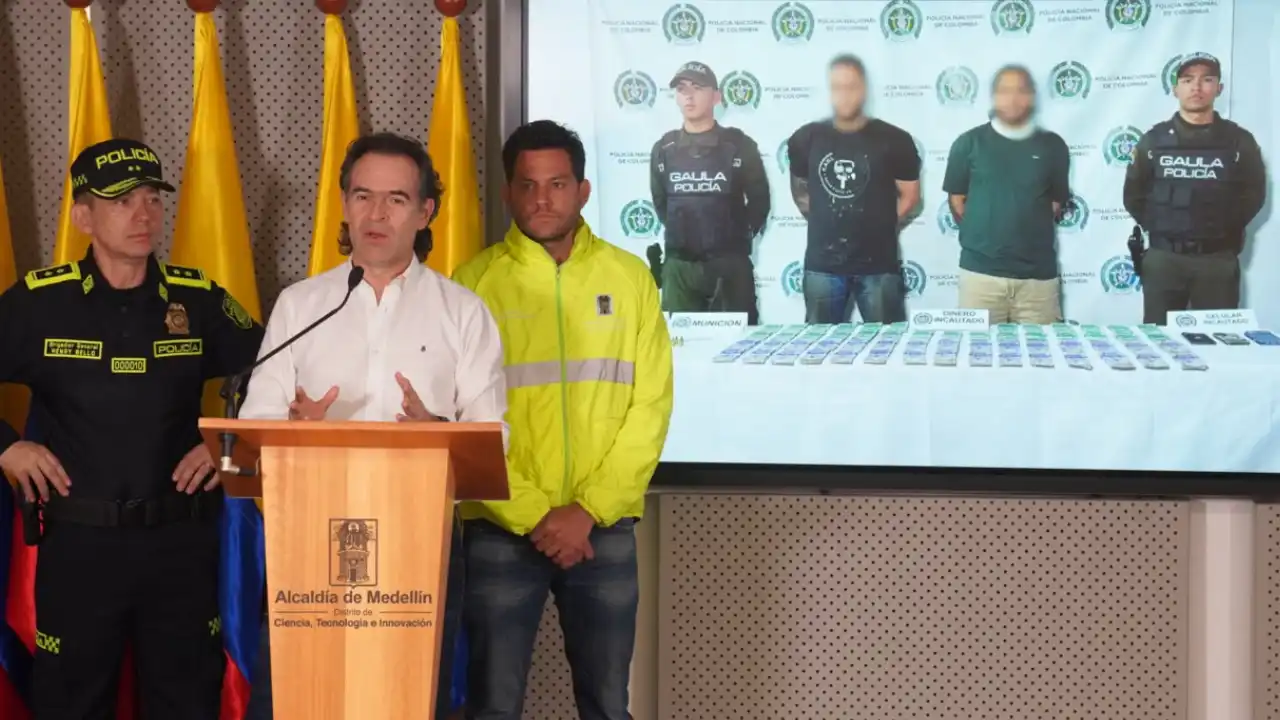 ¡Los Chivos en la mira! Capturan a alias 'Mono' y piden la extradición de alias 'Menor' 2 ¡Los Chivos en la mira! Capturan a alias 'Mono' y piden la extradición de alias 'Menor'