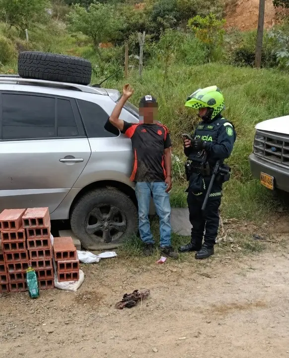 En Bello capturan a presunto pirómano, sería responsable de prenderle fuego a una montaña 2 captura piromano bello2