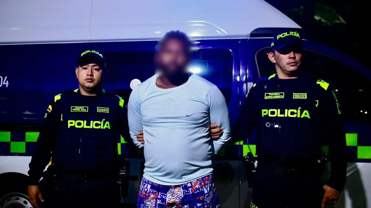 ¡Qué horror! Cayó hombre señalado de abusar de sus dos sobrinas mientras las cuidaba en Medellín 3 ¡Qué horror! Cayó hombre señalado de abusar de sus dos sobrinas mientras las cuidaba en Medellín