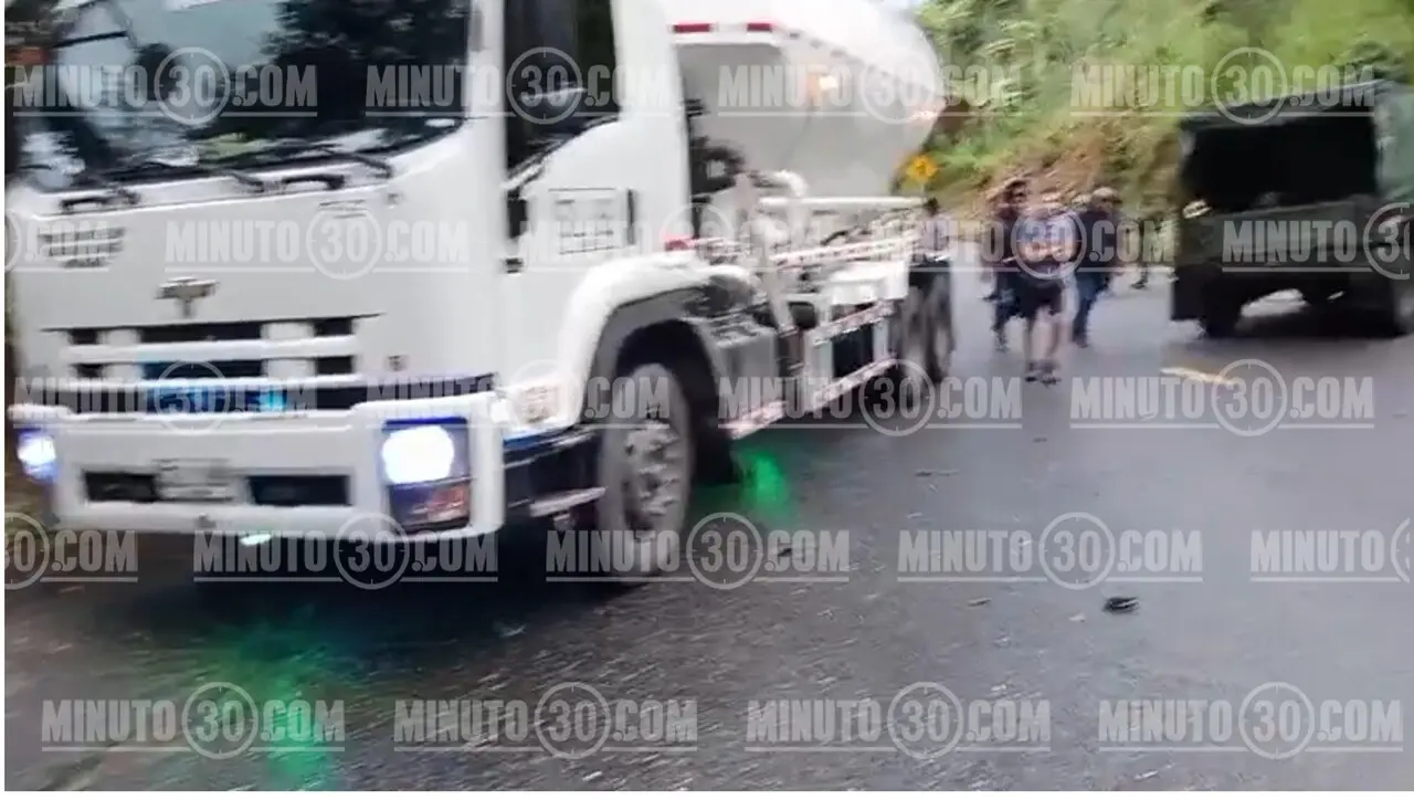 Grave accidente múltiple en la autopista Medellín-Bogotá: vehículo del Ejército involucrado y varios heridos cerca a Cocorná 2 cocorna2