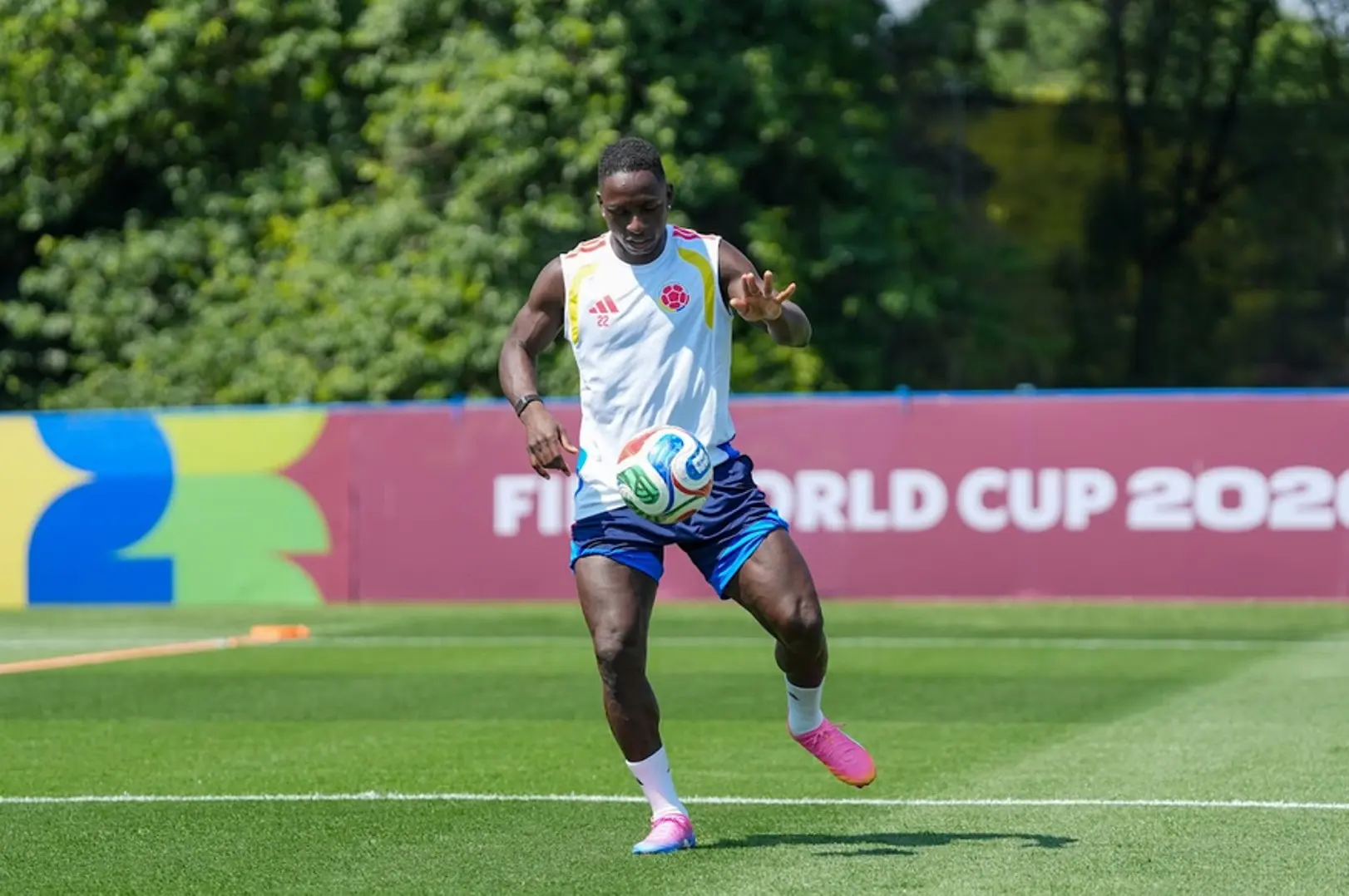 «Todos estamos pensando en Suiza»: la Selección Colombia afina su estrategia para los octavos de final 6 col suiza entrena3