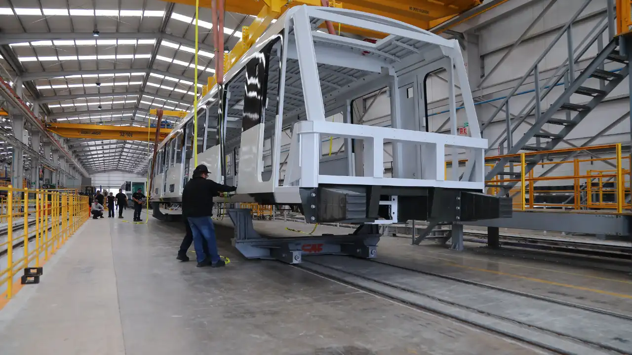 Avanza al 30%: El Metro de Medellín revela detalles del ensamblaje de sus nuevos trenes 1 Avanza al 30%: El Metro de Medellín revela detalles del ensamblaje de sus nuevos trenes