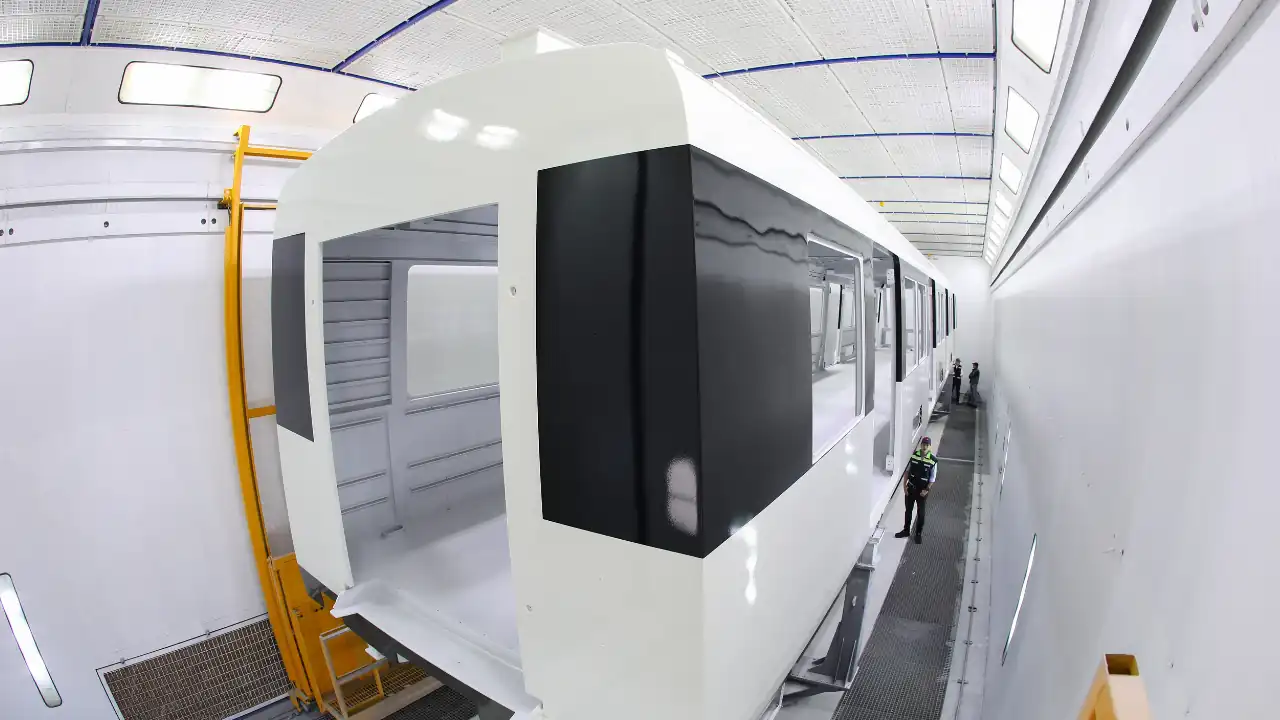 Avanza al 30%: El Metro de Medellín revela detalles del ensamblaje de sus nuevos trenes 2 Avanza al 30%: El Metro de Medellín revela detalles del ensamblaje de sus nuevos trenes
