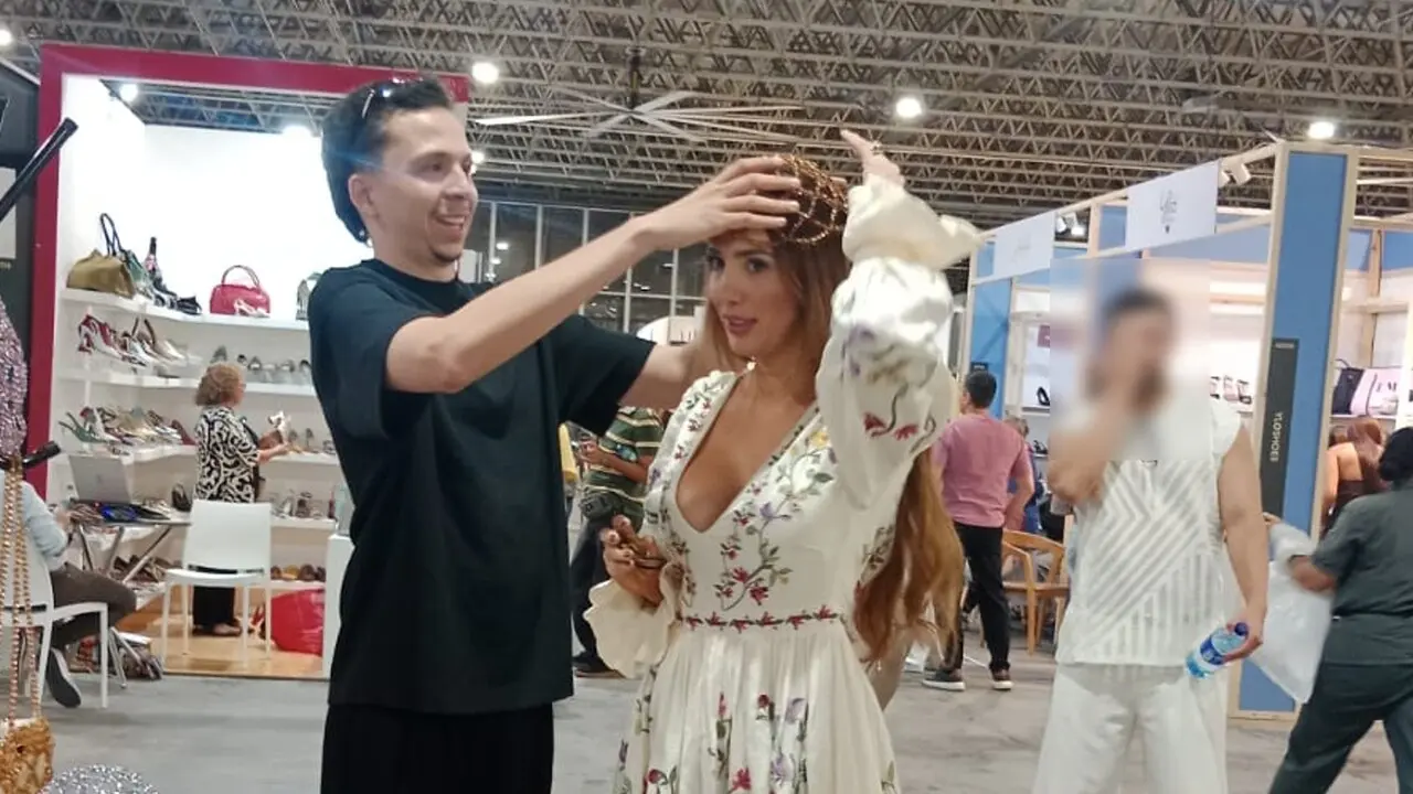 ¡Brillo, arte y talento local! ETEREAL, la marca de bolsos y accesorios en pedrería que deslumbra en Colombiamoda 1 etereal3