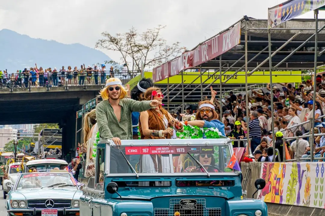 Hay 14 mil pases dobles para asistir a los desfiles de Feria de Flores: acá le contamos cómo inscribirse 6 feria de flores pases6
