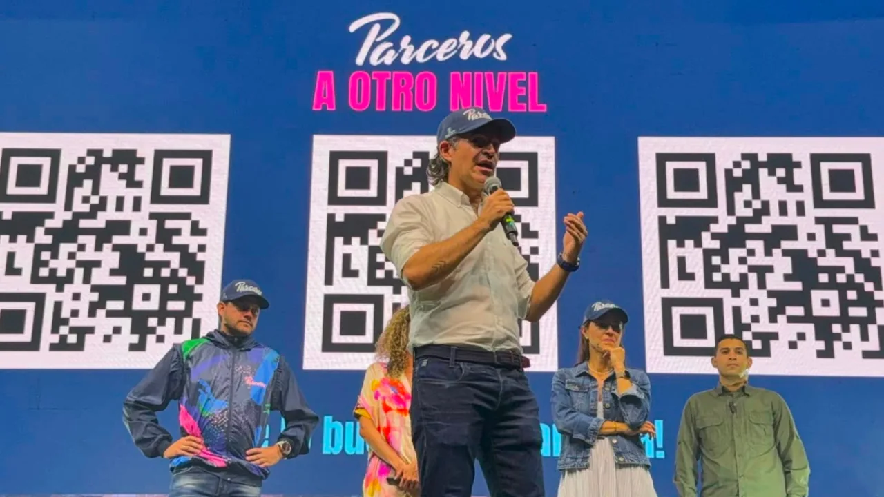 ¡Más de 2 mil jóvenes le dijeron no a la delincuencia! Así fue la graduación de Parceros en Medellín 3 ¡Más de 2 mil jóvenes le dijeron no a la delincuencia! Así fue la graduación de Parceros en Medellín