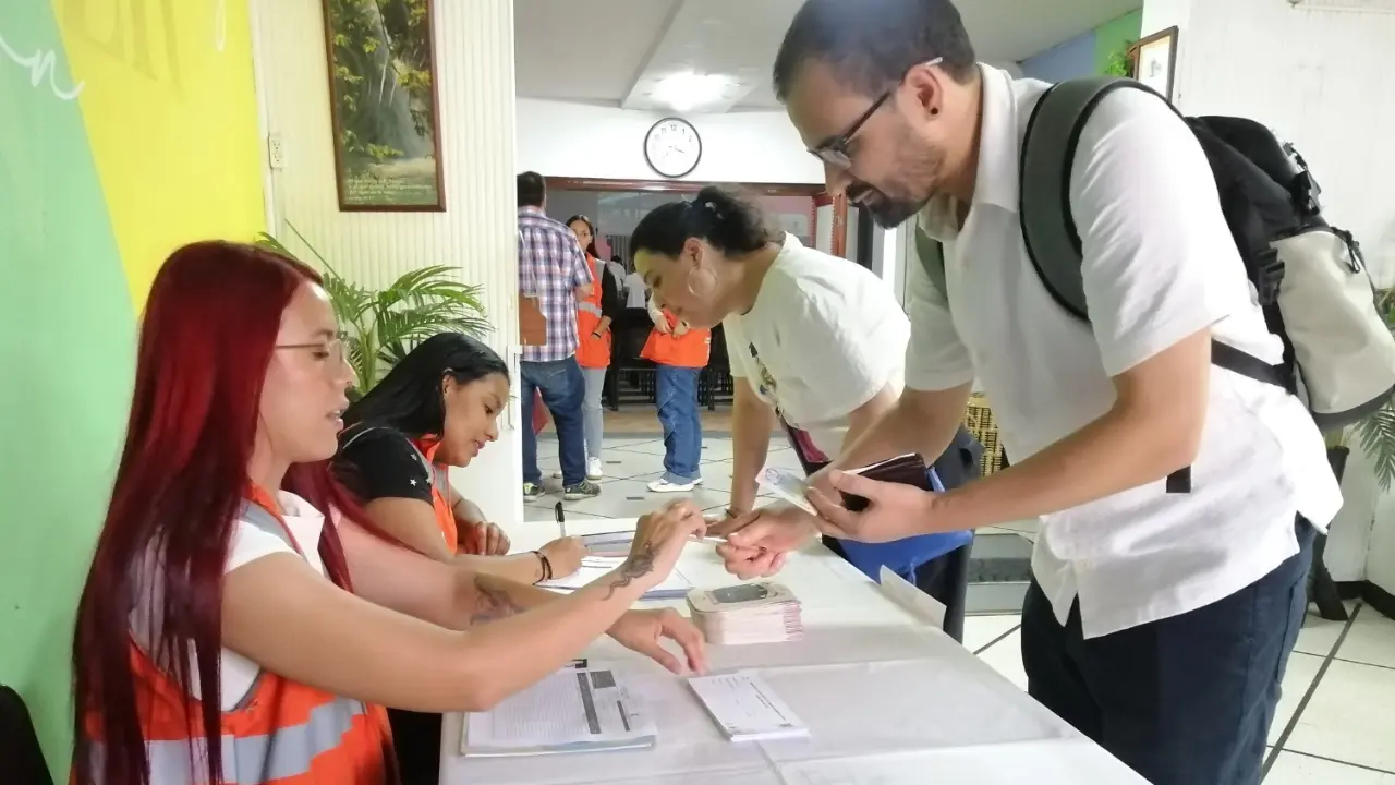 Ya son 110 ciudadanos los que vigilan de cerca las obras del Metro de la 80 2 Ya son 110 ciudadanos los que vigilan de cerca las obras del Metro de la 80