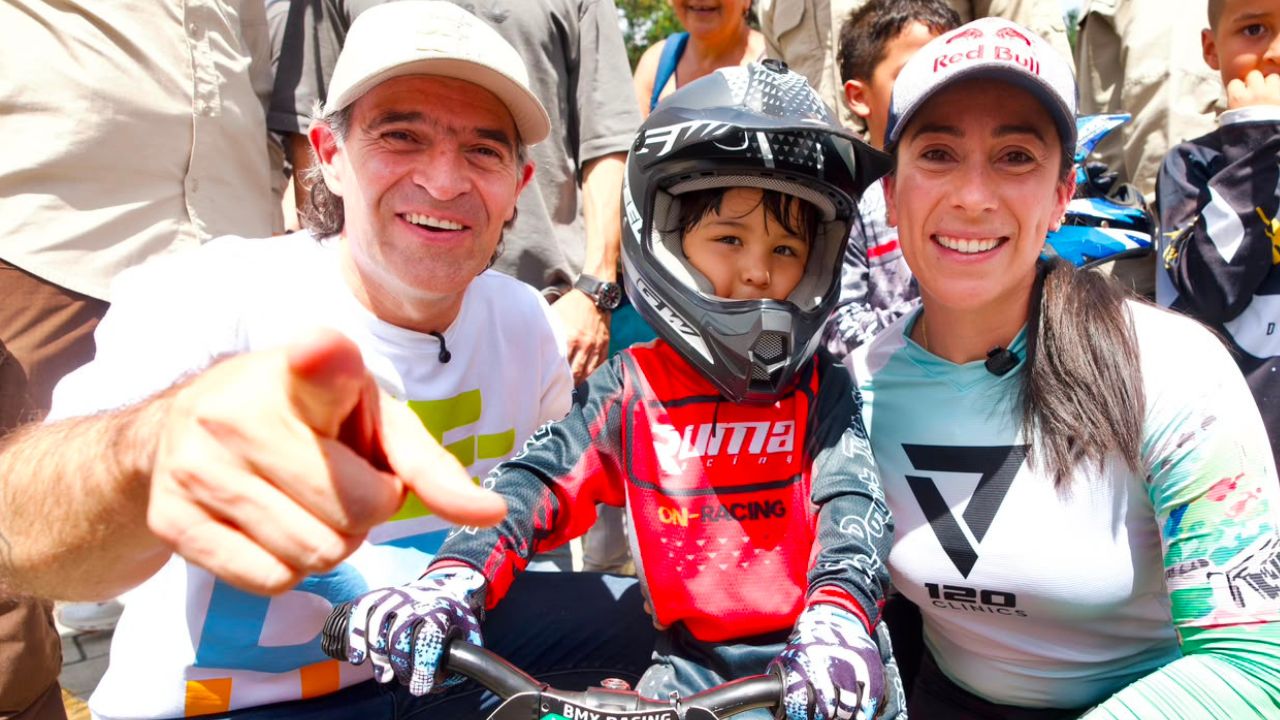 ¡Quedó una nota! Medellín estrenó la renovada pista de Mariana Pajón 3 ¡Quedó una nota! Medellín estrenó la renovada pista de Mariana Pajón