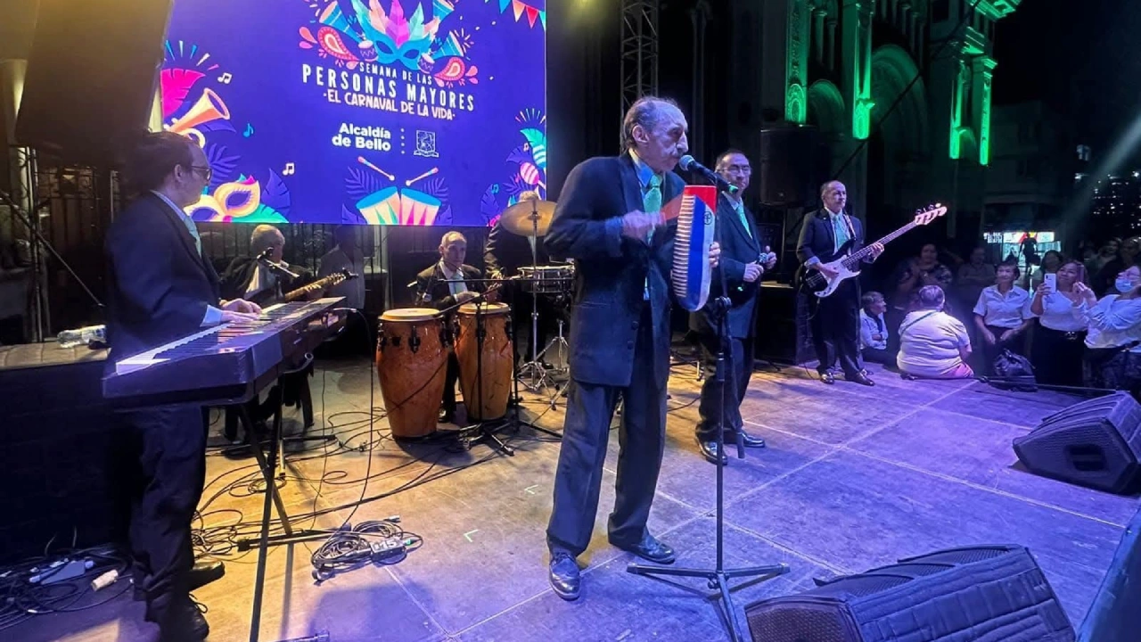 Bello celebra la Semana de las Personas Mayores con más de 25 actividades culturales, deportivas y de integración 3 2 Personas mayores celebran su semana en Bello