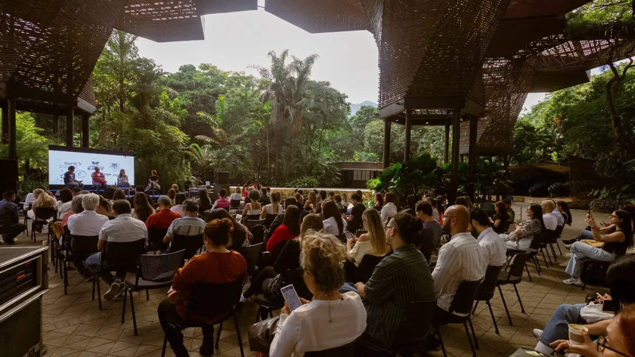 Fiesta del Libro de Medellín cumple 20 años con una agenda sin precedentes