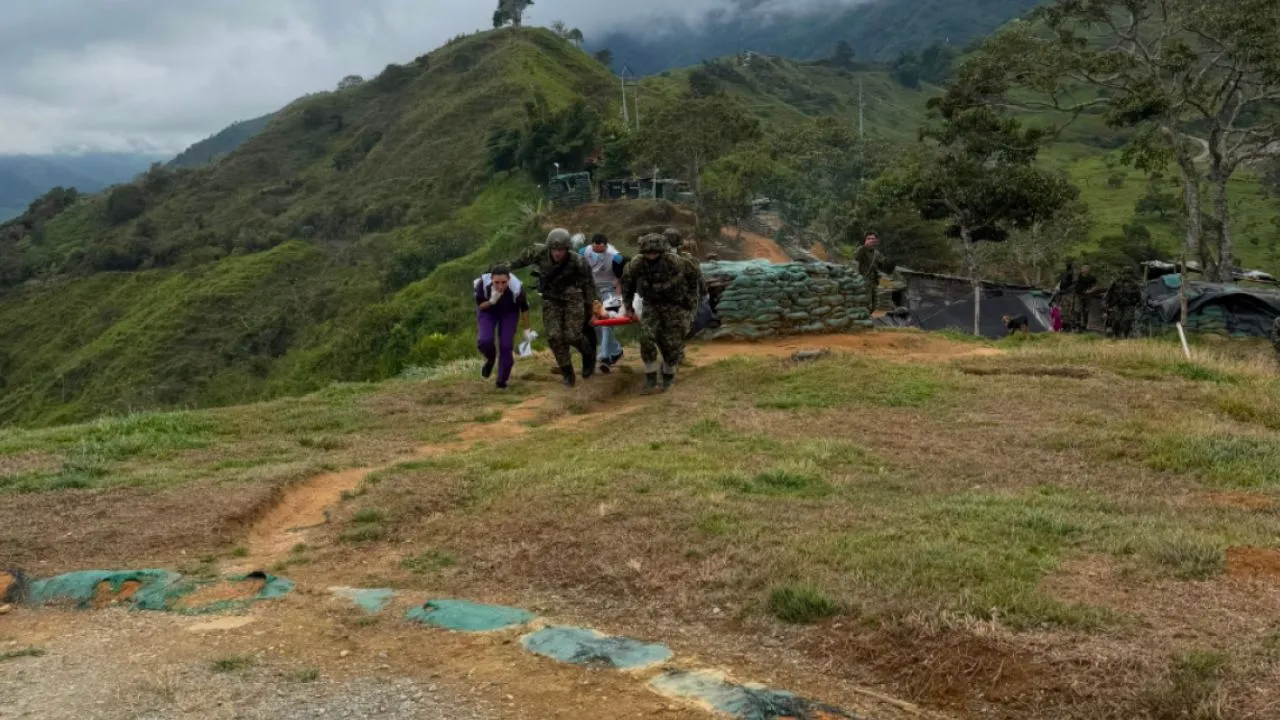 ¡Momentos de angustia en Briceño! Joven de 18 años sufrió trauma con artefacto explosivo 2 Herido en Briceno 3