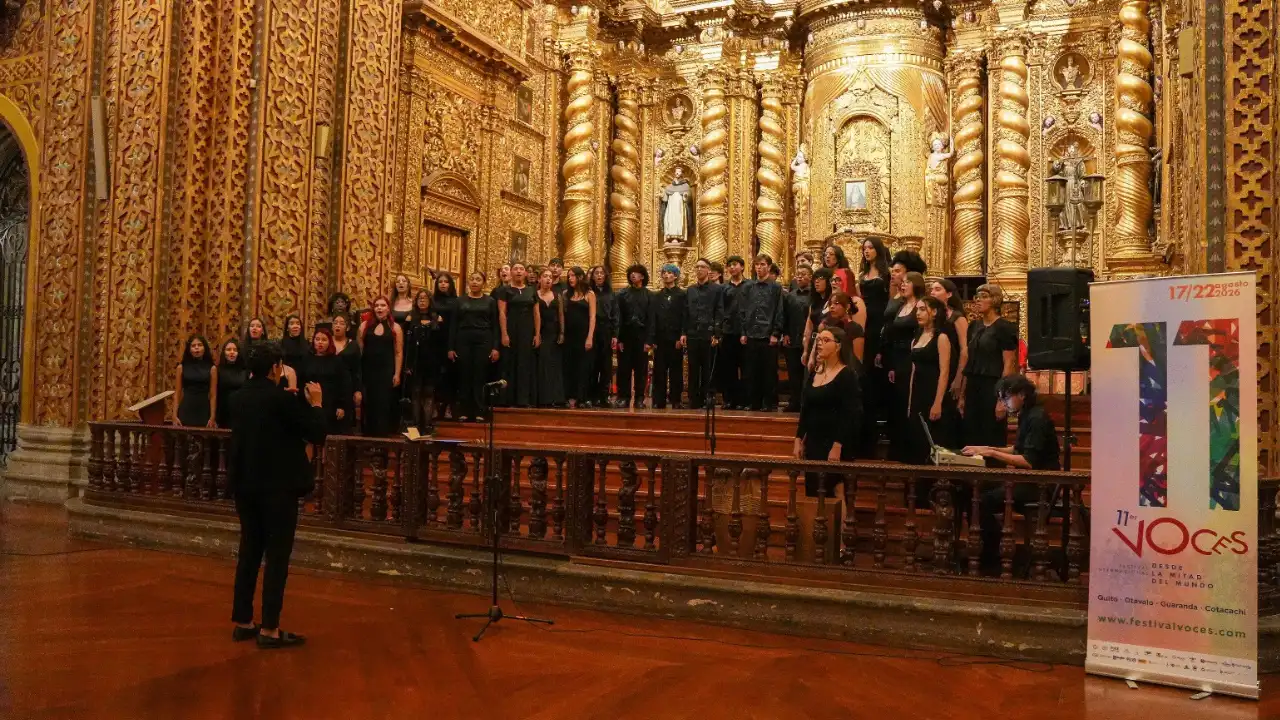 ¡Coro de Medellín sacó pecho en Ecuador! Jóvenes de la Red de Músicas dejaron en alto el nombre de la ciudad 2 ¡Coro de Medellín sacó pecho en Ecuador! Jóvenes de la Red de Músicas dejaron en alto el nombre de la ciudad